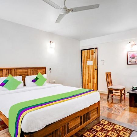 Treebo Benaka Residency Hotel Chikmagalur Luaran gambar