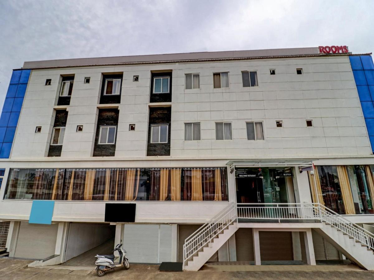 Treebo Benaka Residency Hotel Chikmagalur Luaran gambar
