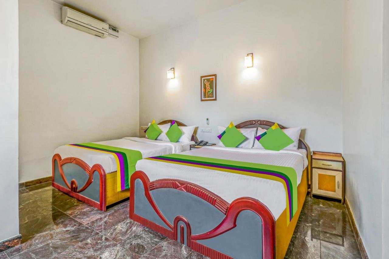 Treebo Benaka Residency Hotel Chikmagalur Luaran gambar